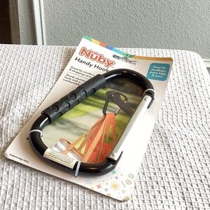 3/$10 New Nuby Handy Hook
